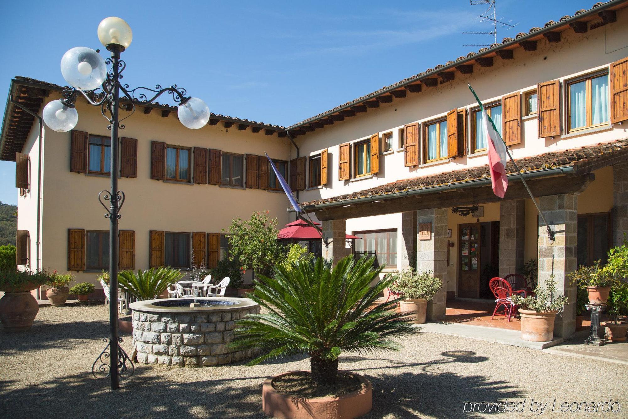Hotel Del Lago Cavriglia Eksteriør bilde