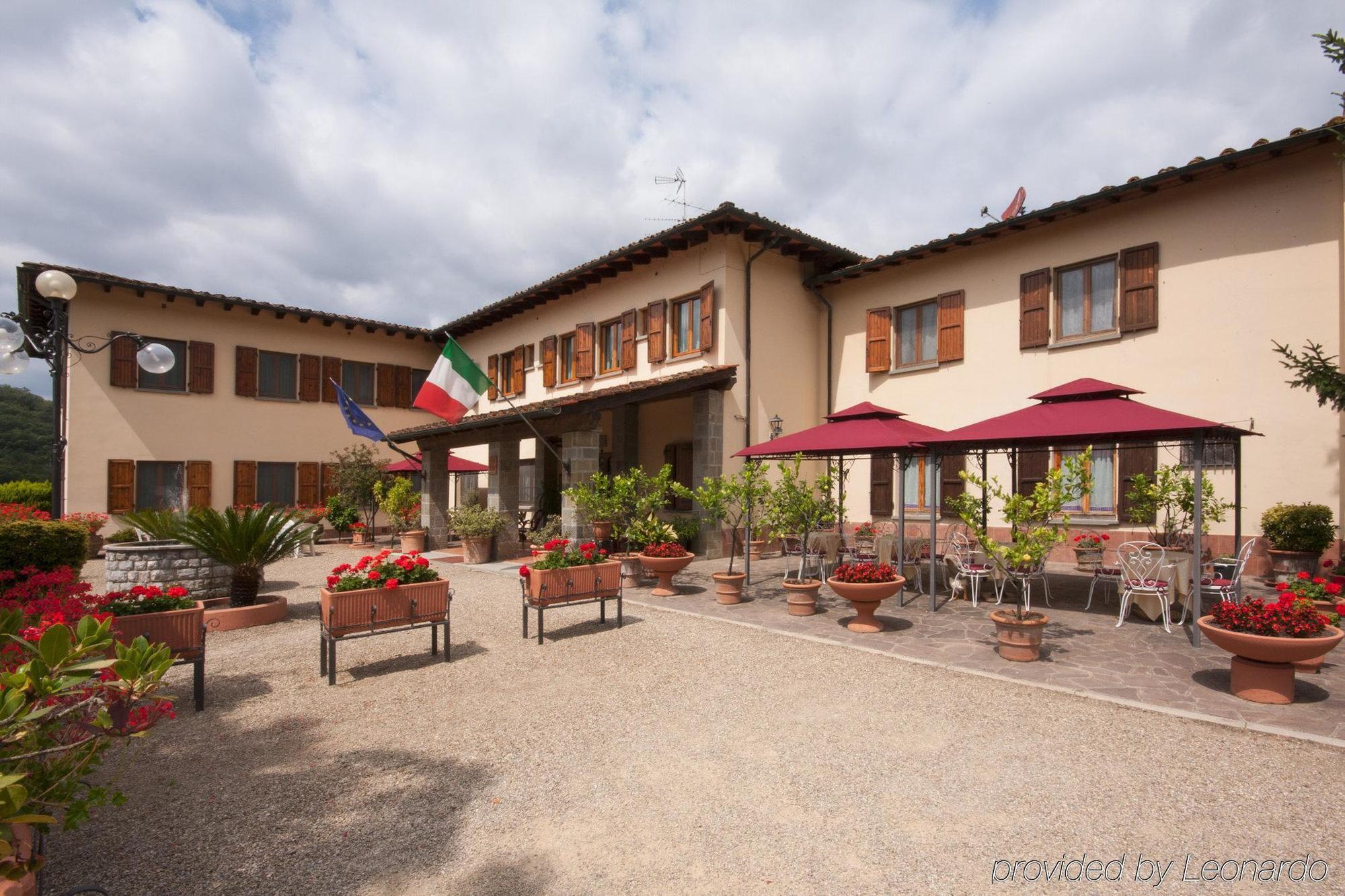 Hotel Del Lago Cavriglia Eksteriør bilde