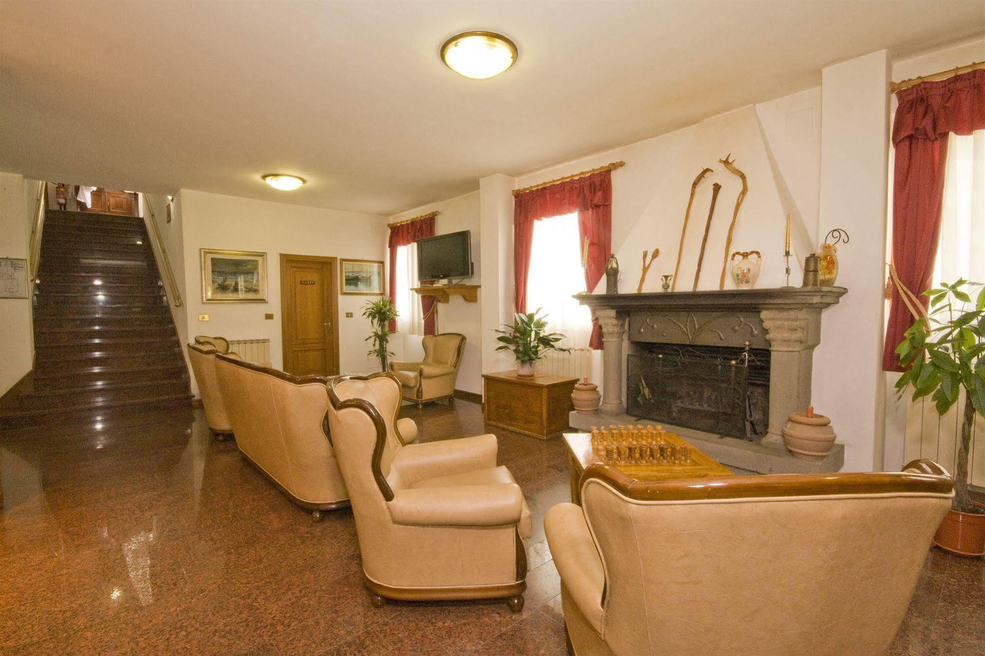 Hotel Del Lago Cavriglia Eksteriør bilde